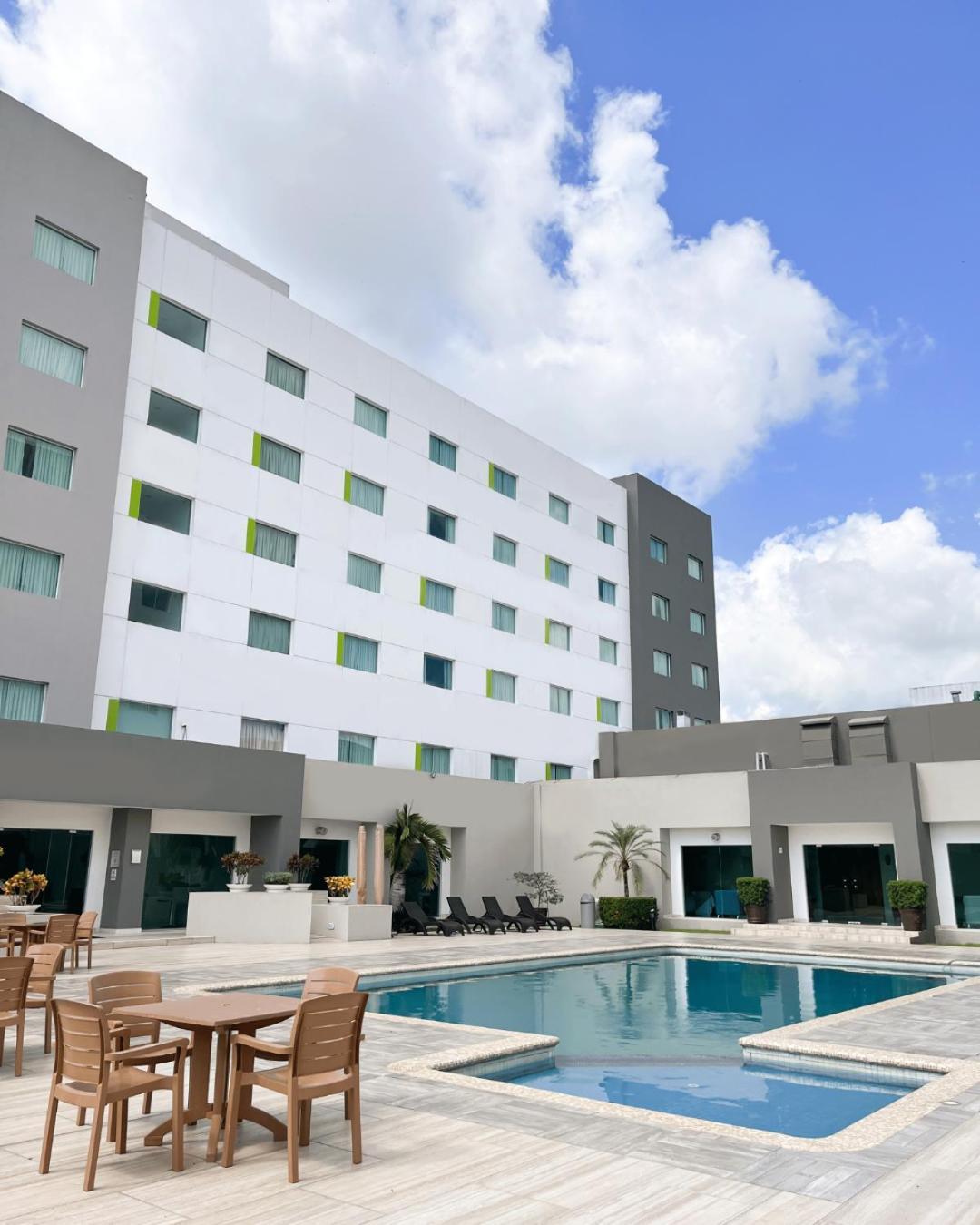 Courtyard By Marriott Villahermosa Tabasco Exteriör bild